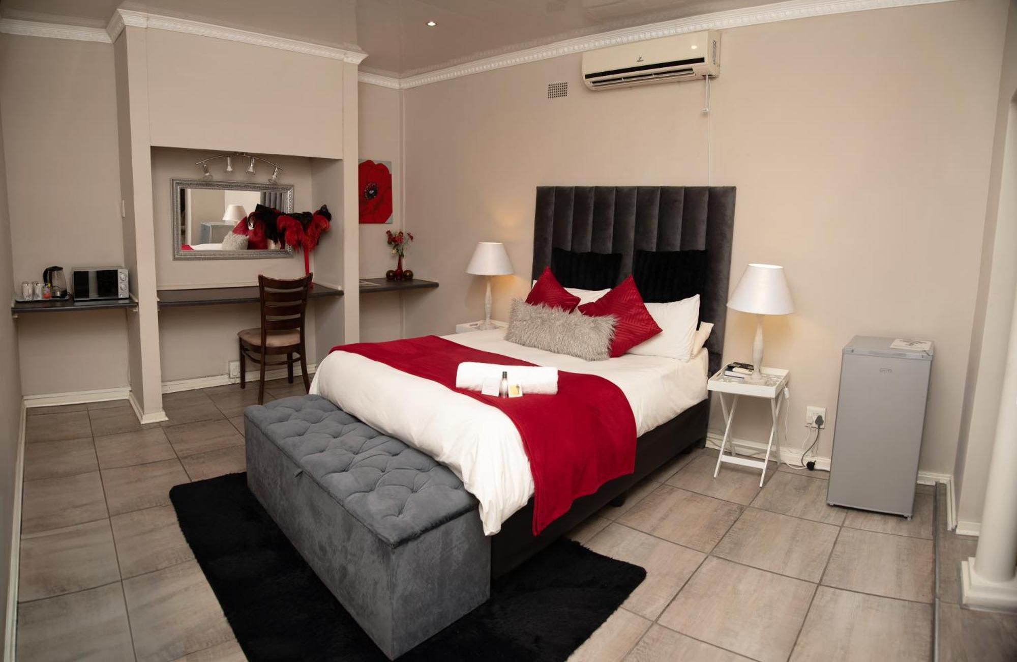 Gold Guest & Conference Bed and Breakfast Welkom Buitenkant foto