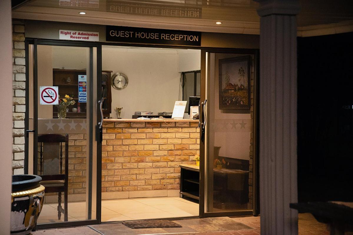 Gold Guest & Conference Bed and Breakfast Welkom Buitenkant foto