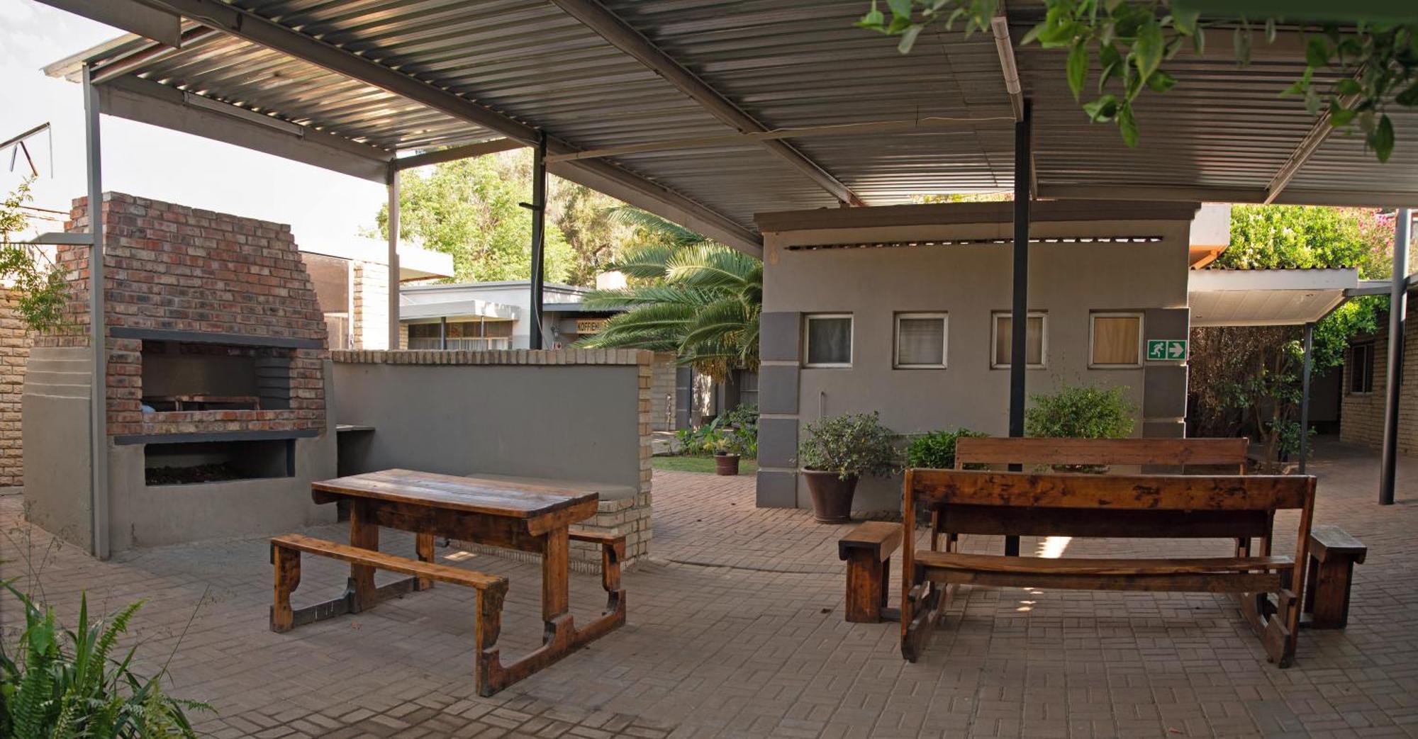 Gold Guest & Conference Bed and Breakfast Welkom Buitenkant foto